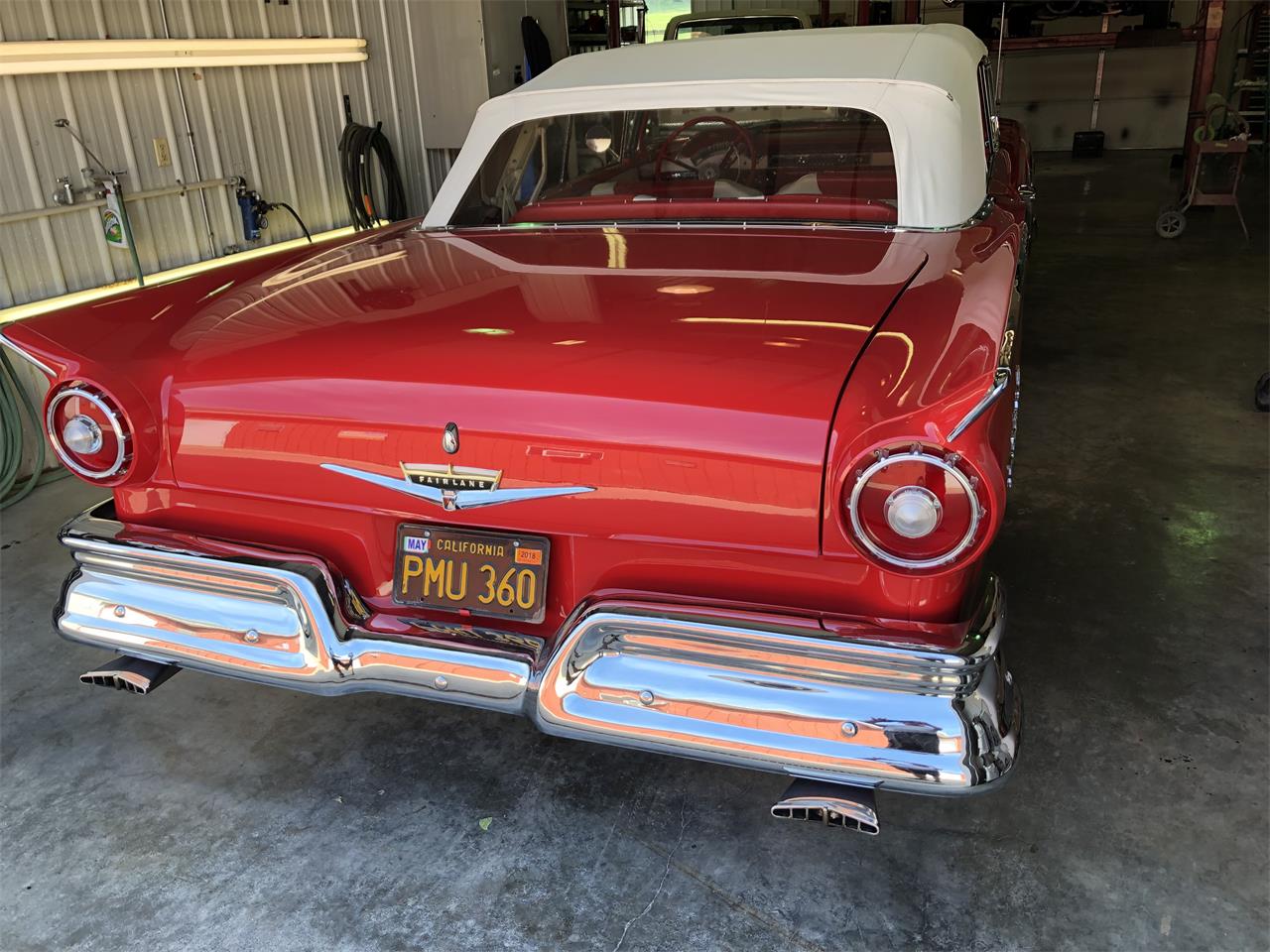 amt 1957 ford fairlane 500