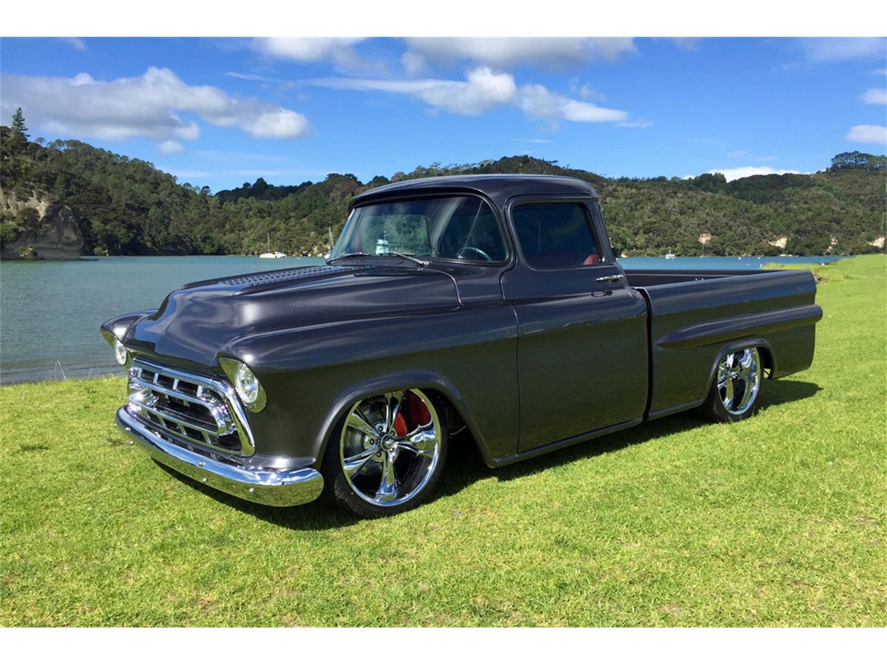 Chevrolet 3100 1957