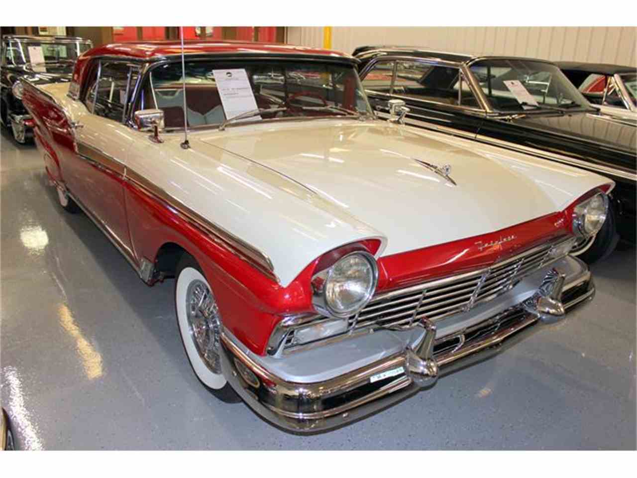 amt 1957 ford fairlane 500