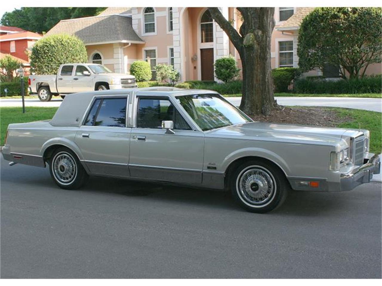 1987 Lincoln Town Car for Sale | ClassicCars.com | CC-658180