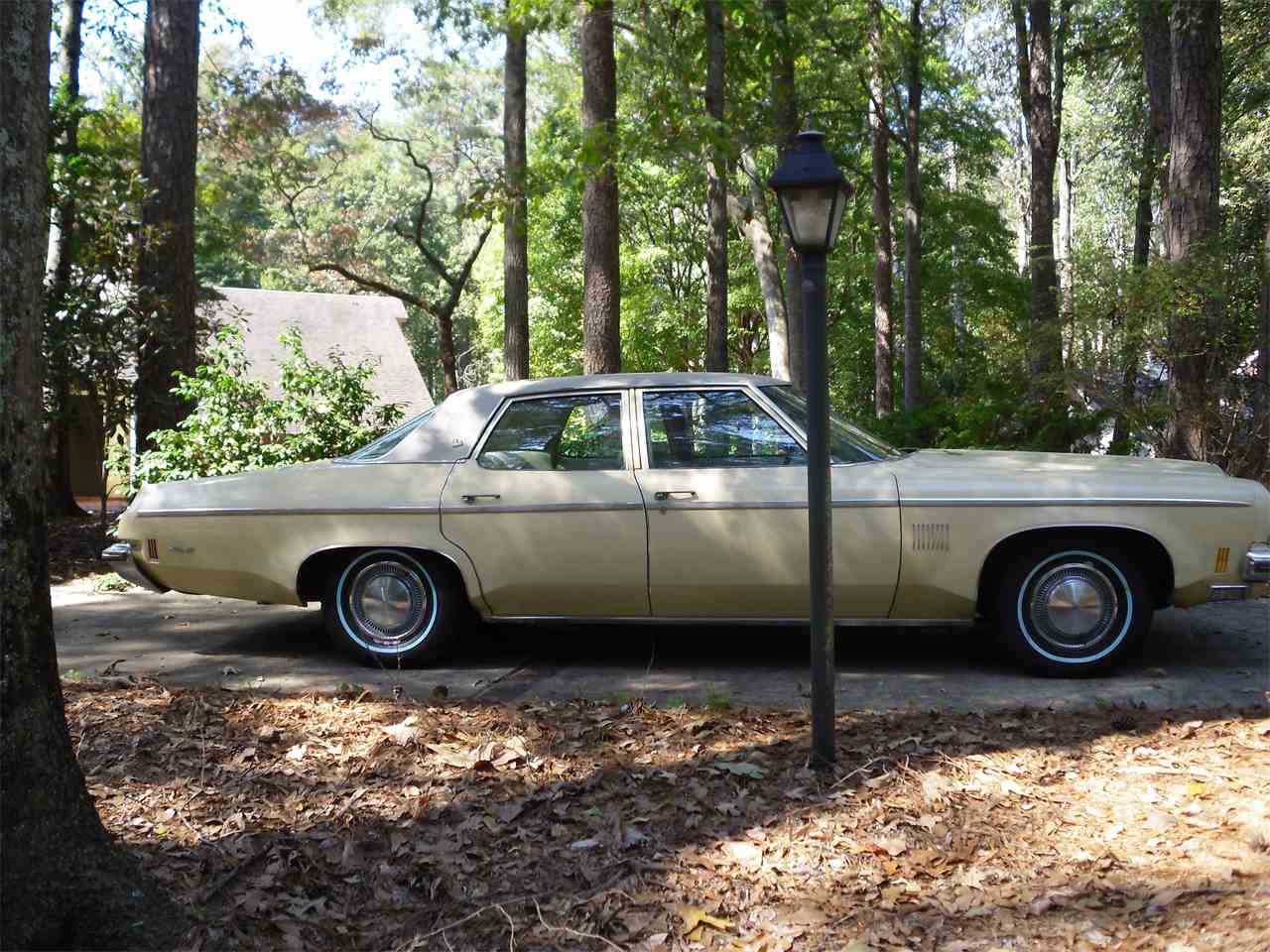 Oldsmobile Delta 88 Royale