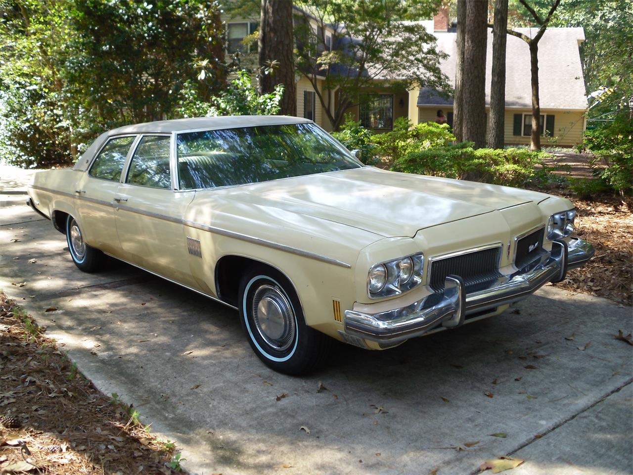 Oldsmobile Delta 88 Royale