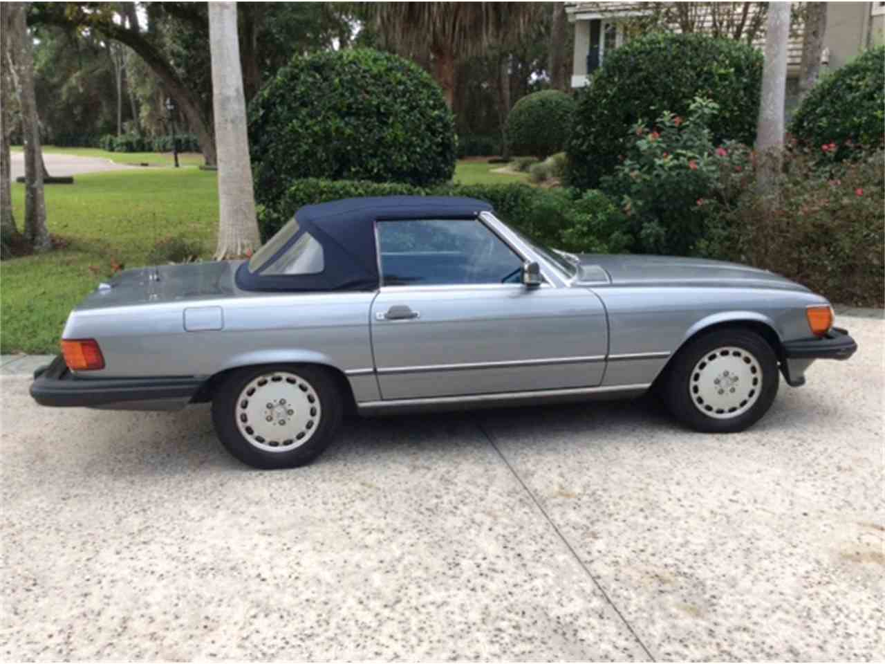 1989 Mercedes-Benz 560SL for Sale | ClassicCars.com | CC-759083