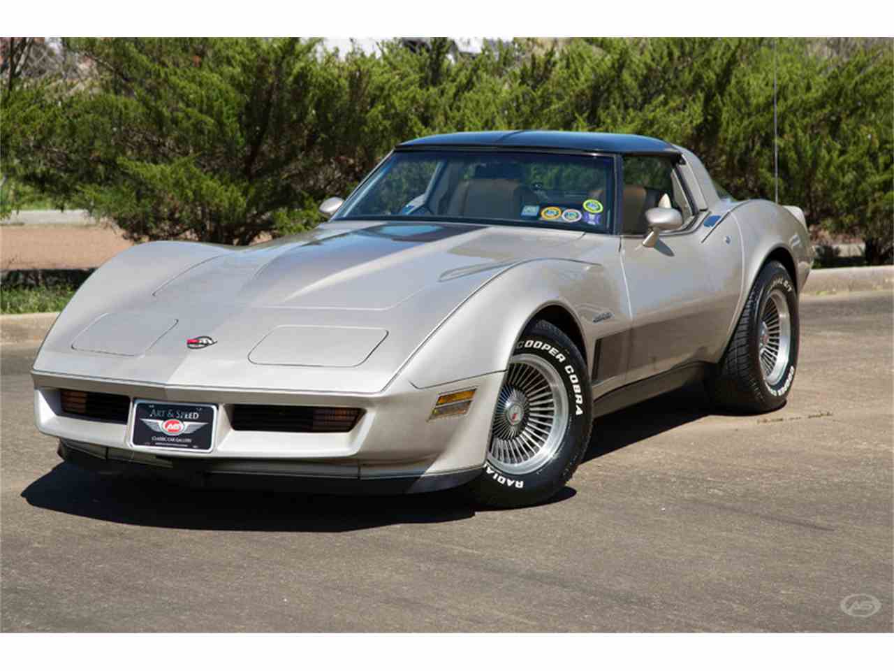 Chevrolet corvette 1982