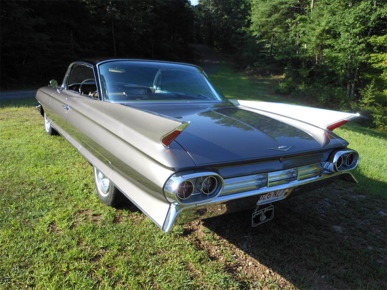 1961 Cadillac Coupe DeVille for Sale CC805520