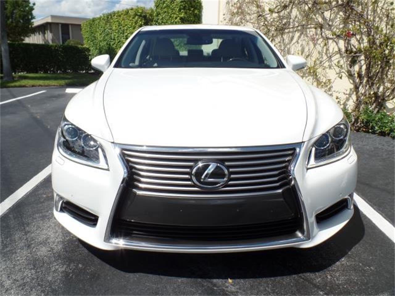 Lexus ls460 2014