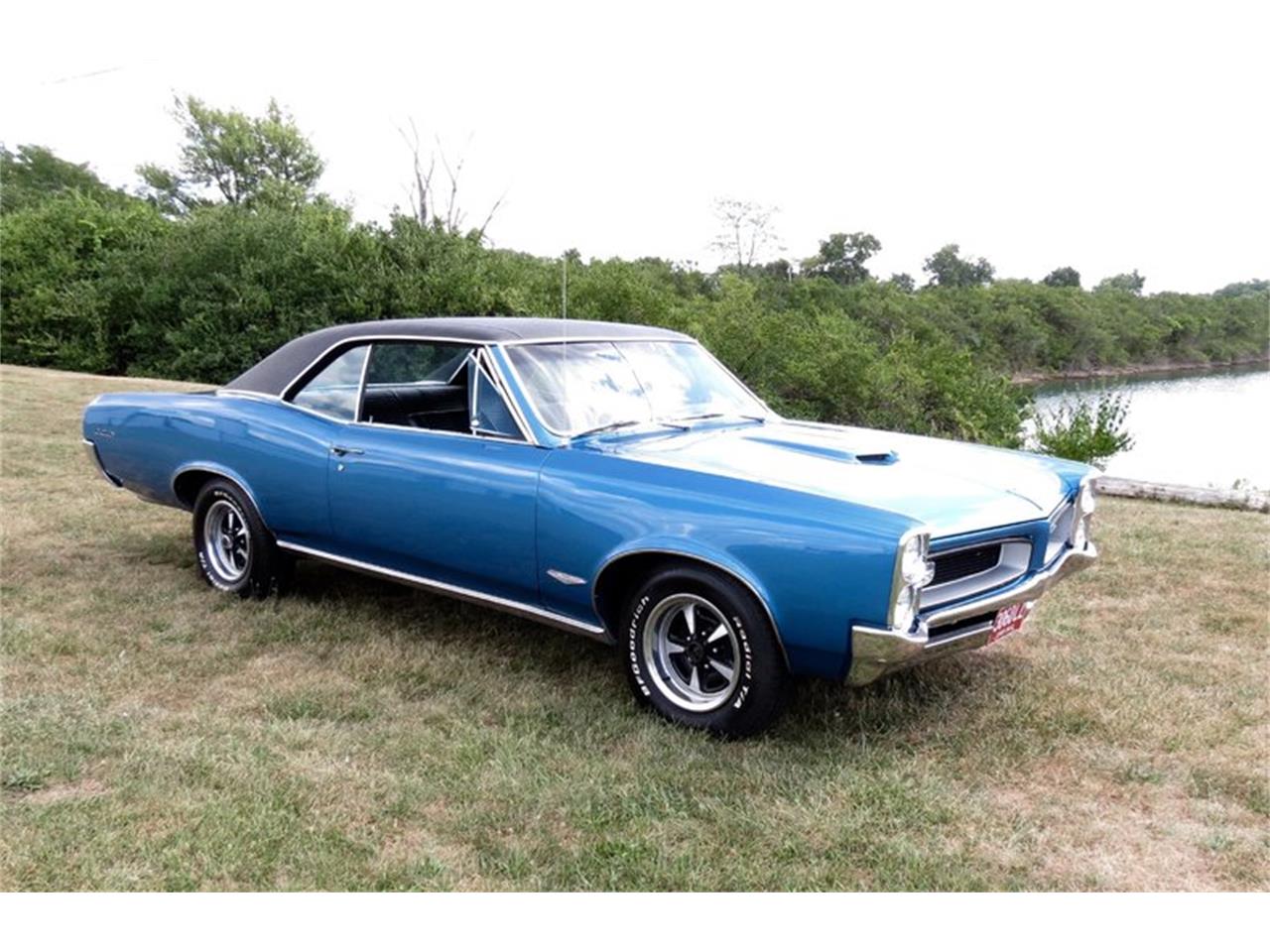 1966 Pontiac GTO Vinyl Roof for Sale | ClassicCars.com | CC-891373