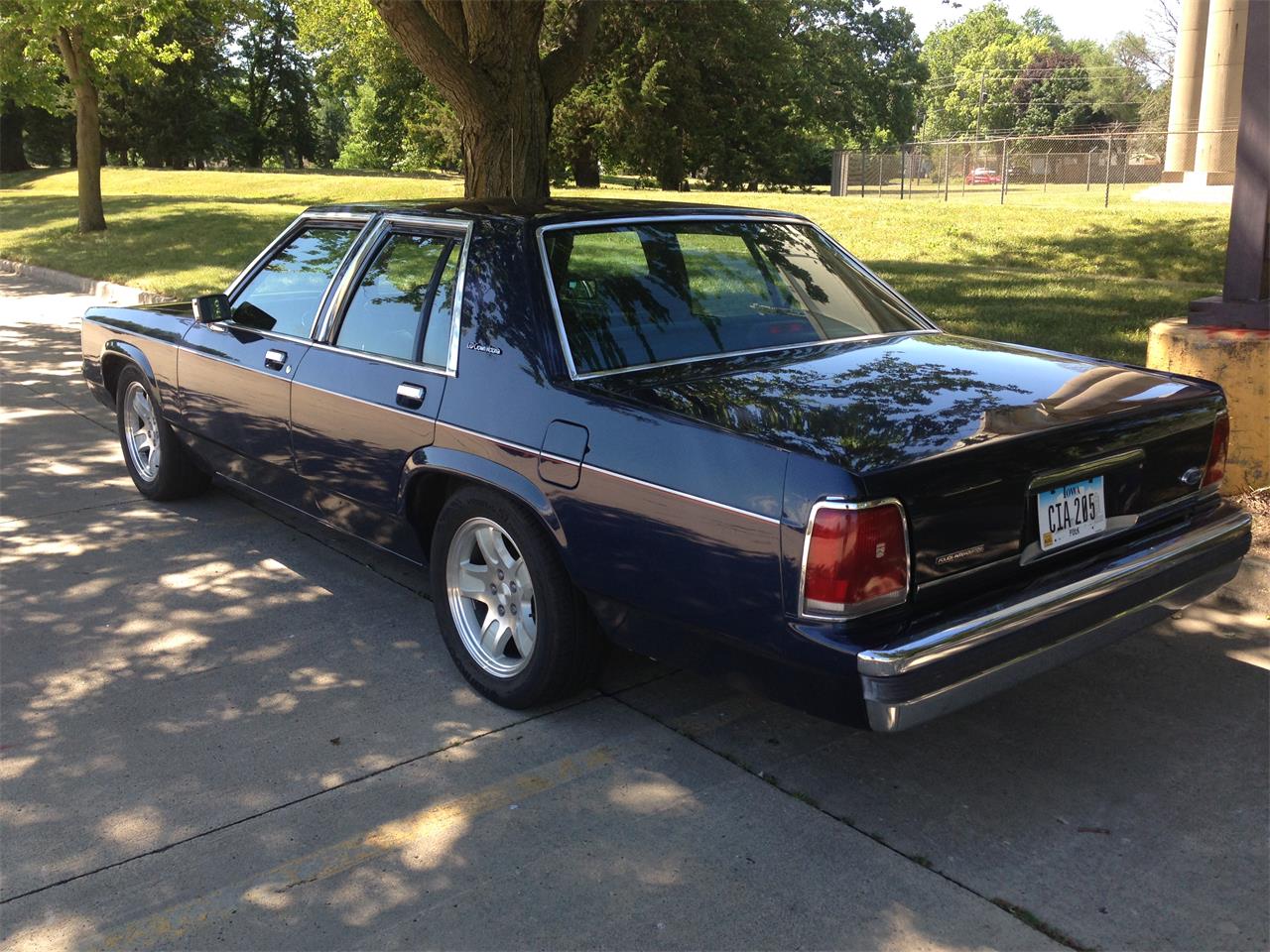 Ford crown victoria 1991