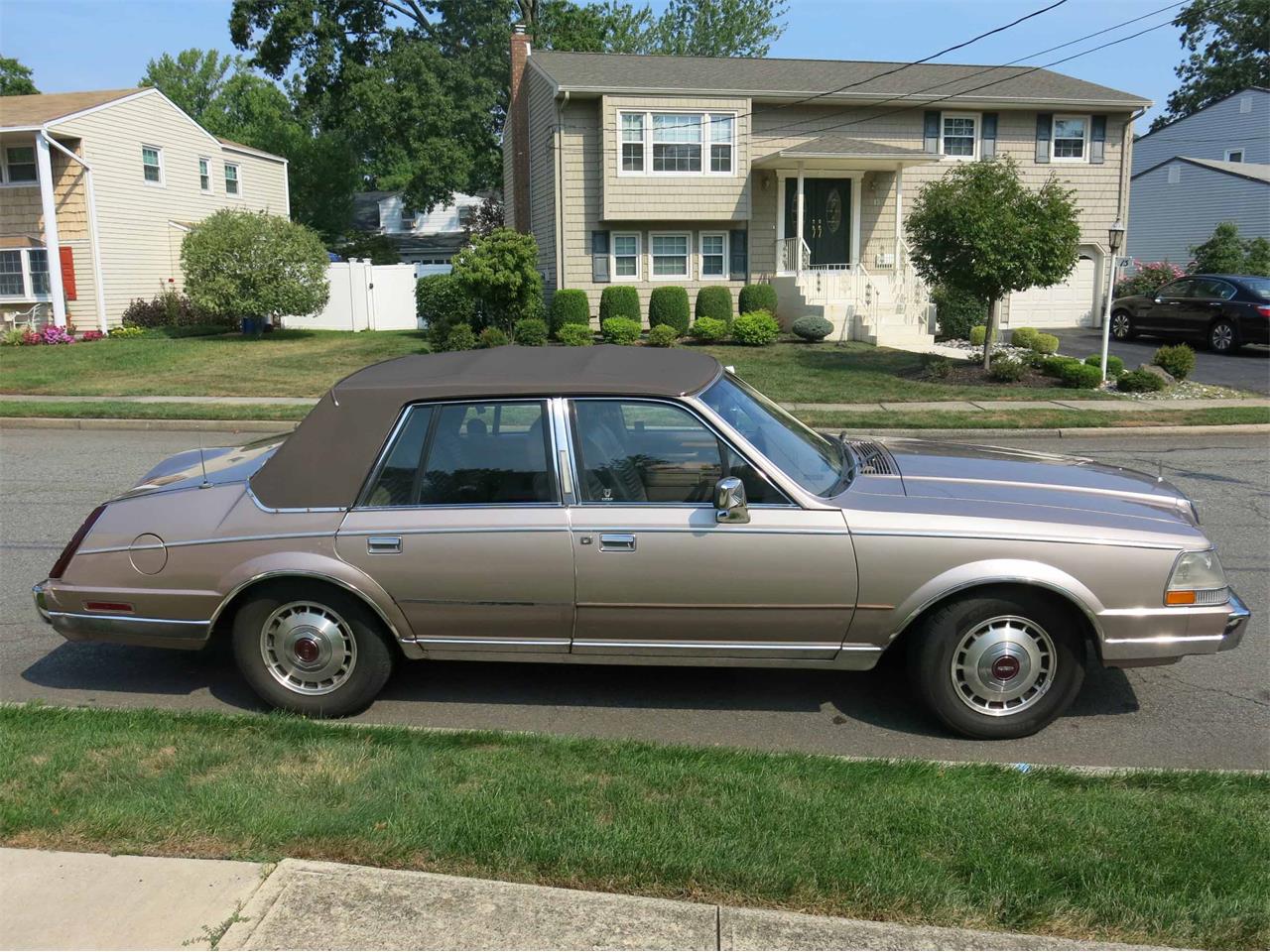 Lincoln continental 1986