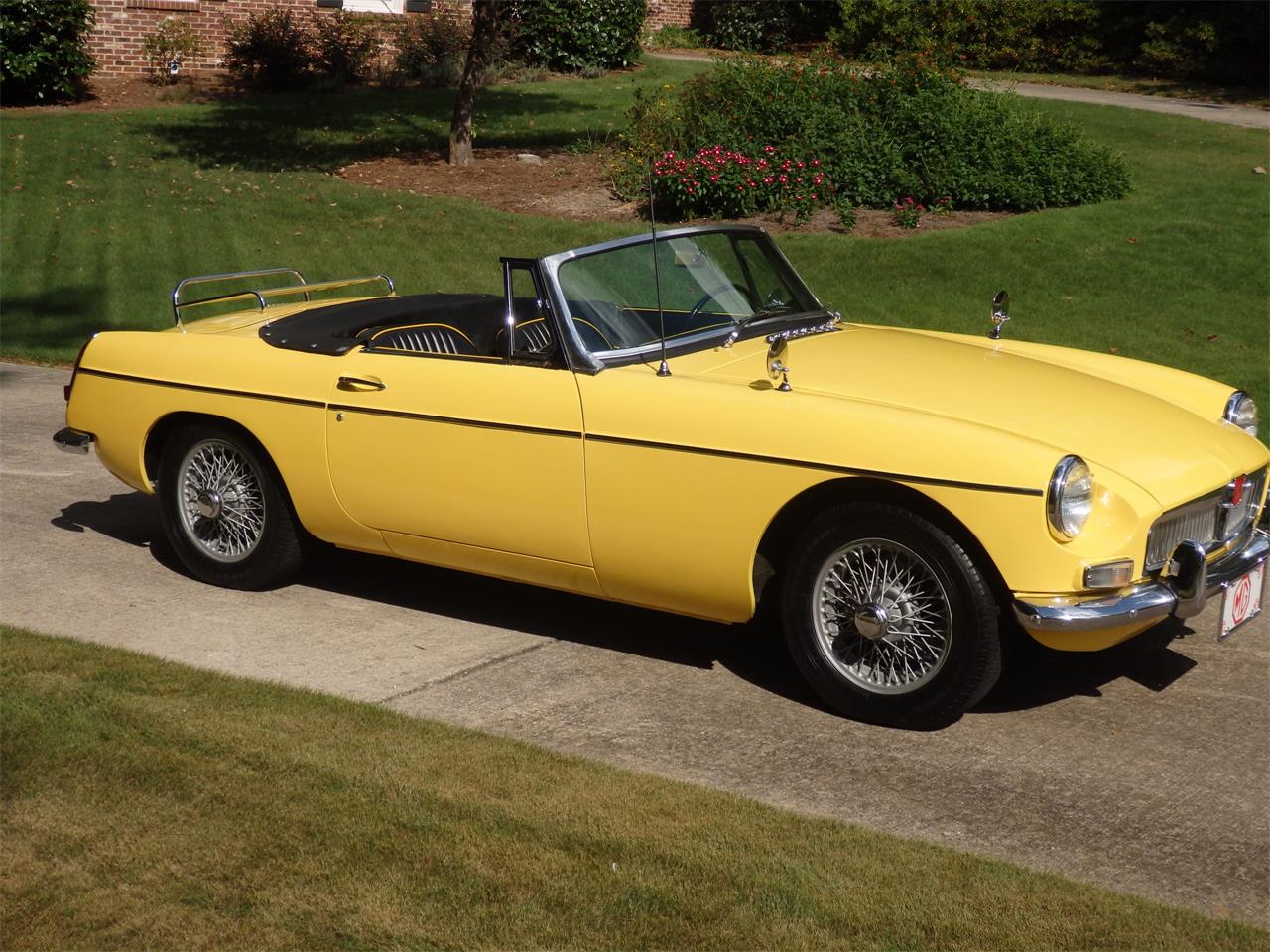 1967 MG MGB For Sale | ClassicCars.com | CC-910241