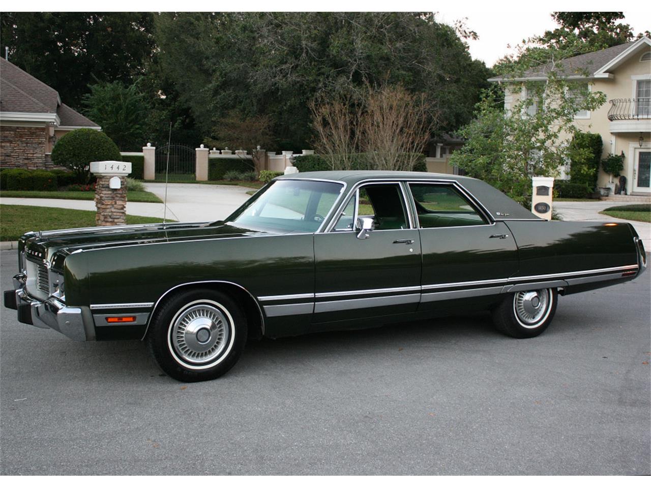 Chrysler new yorker 1973