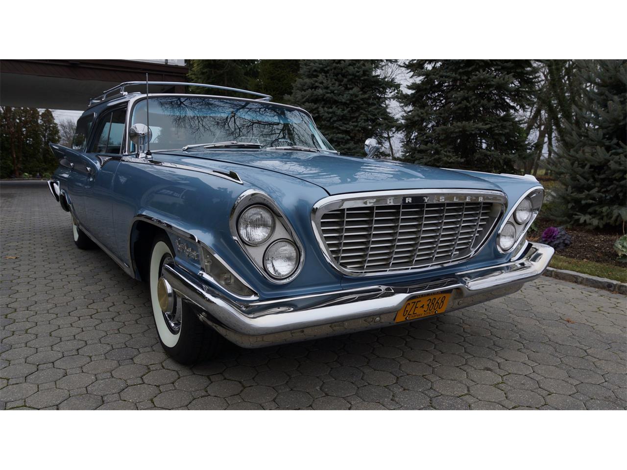 1961-Chrysler-New-Yorker-9Passenger-Wagon-for-Sale-...