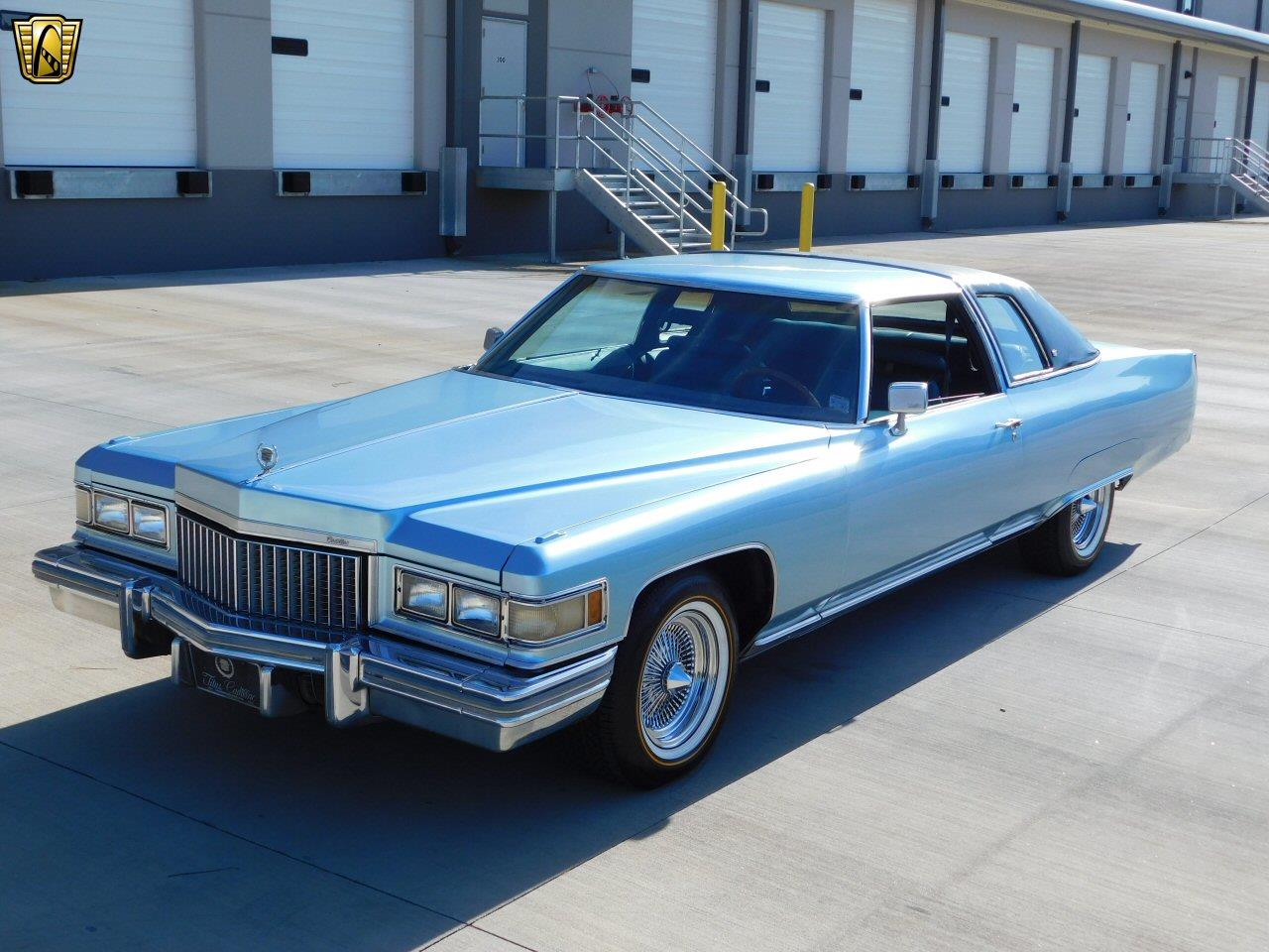 Cadillac coupe deville 1975