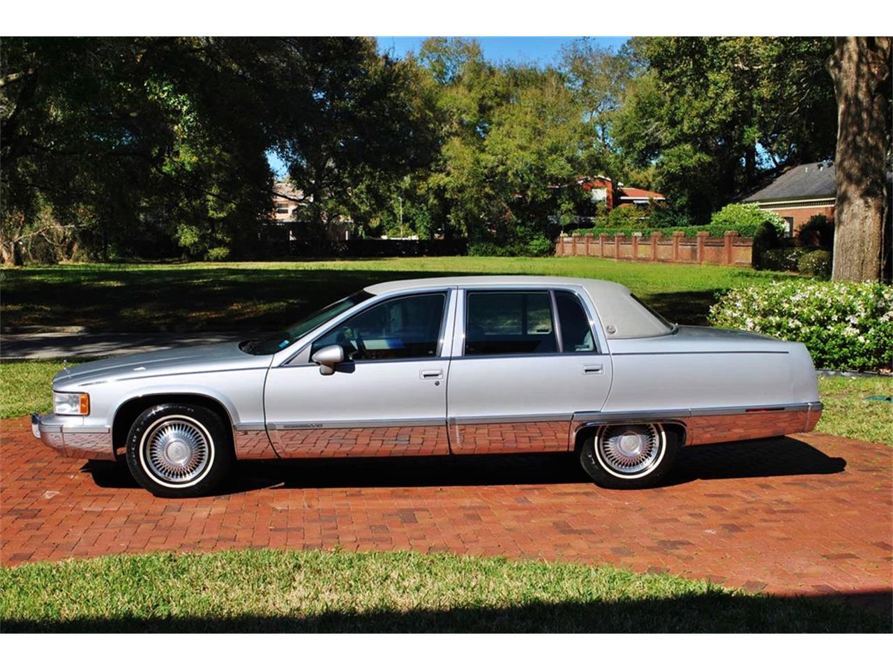 Cadillac fleetwood 1993