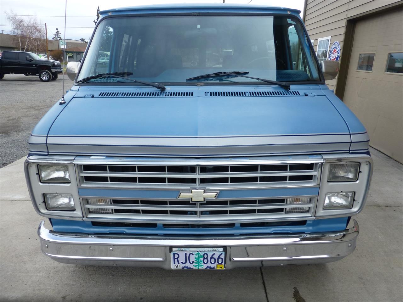 Chevrolet 1986 van