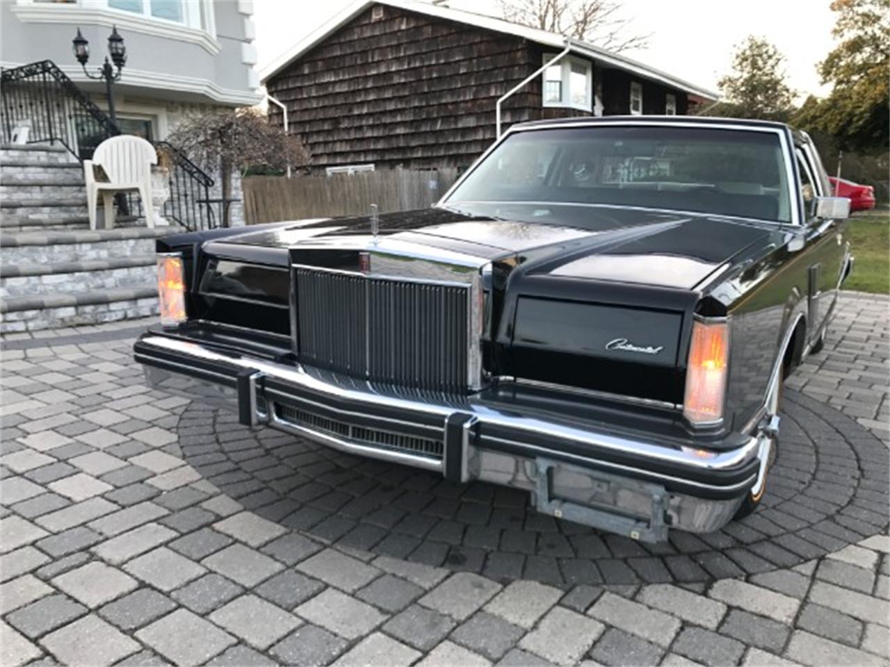 Lincoln continental 1981