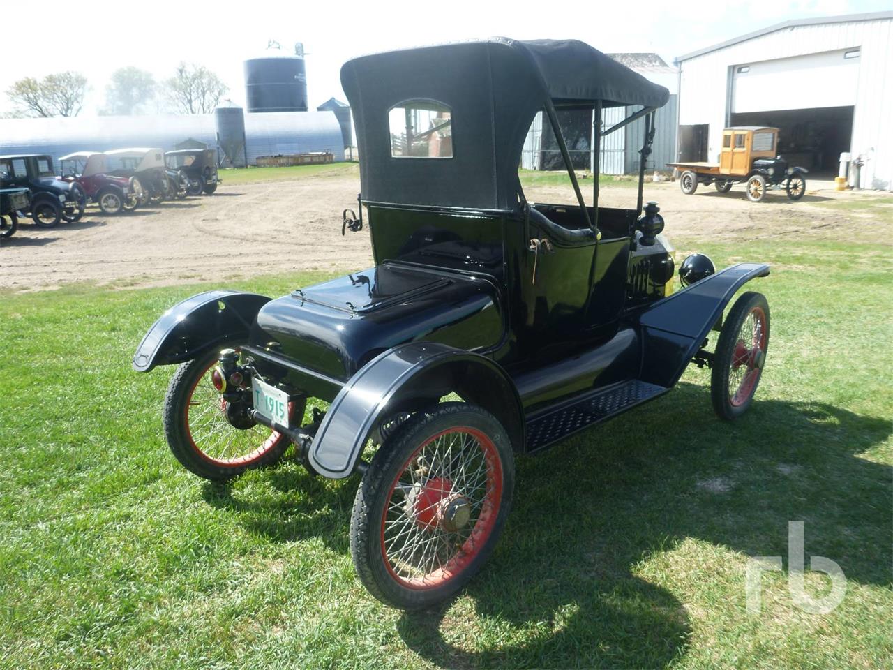 8615958-1915-ford-model-t-roadster-std.jpg